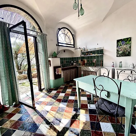 Casa Vacanze A Lea L'Ua-3